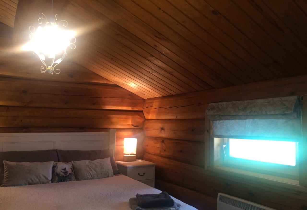 Lodge Log Village