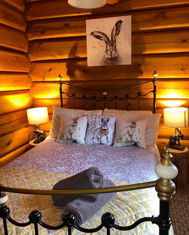 Lodge Log Village *